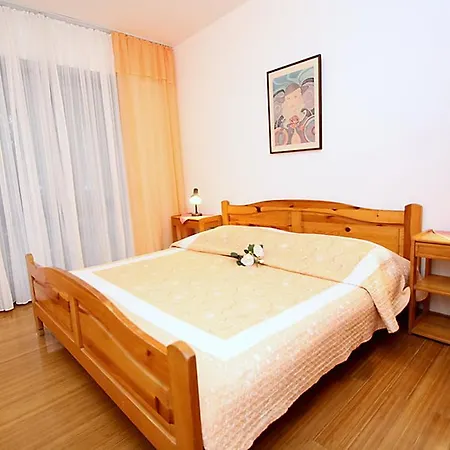 Doris Apartament *